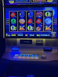 Studio dealer Free Bet Blackjack Tampilan meja Free Bet Blackjack di studio dealer juragan 4d